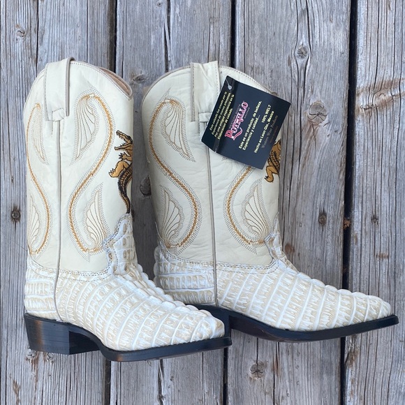 Ivory and Gold Western Boots with Dragon Detail - Picture 1 of 15